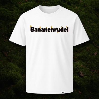 Ghost-Mockup des weißen Unisex T-Shirts „Bananenrudel“ von Natura Umbra – Stanley/Stella Creator 2.0 mit Frontprint.