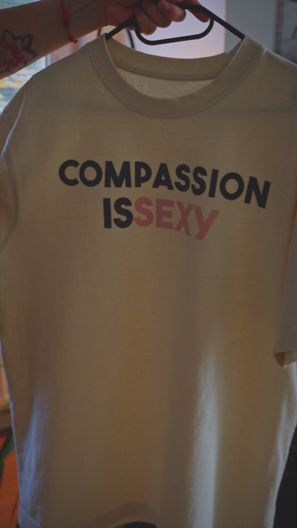 "Compassion is Sexy" - Unisex heavy Oversized T-Shirt aus Bio-Baumwolle
